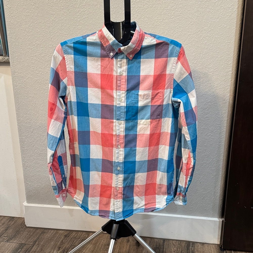 Old Navy Blue and Pink Classic Shirt